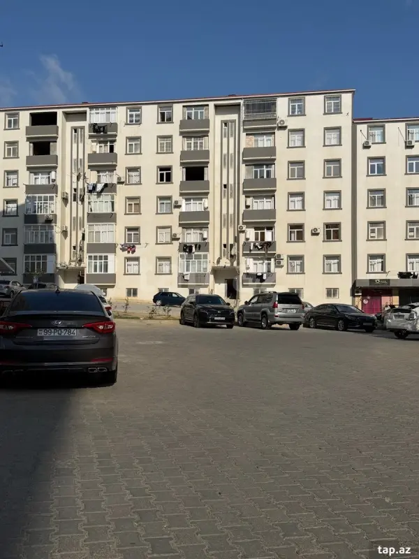 Satılır 2 otaqlı yeni tikili 72 m²