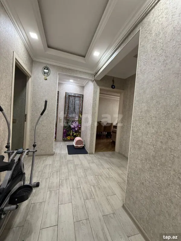 Satılır 3 otaqlı mənzil 76 m²