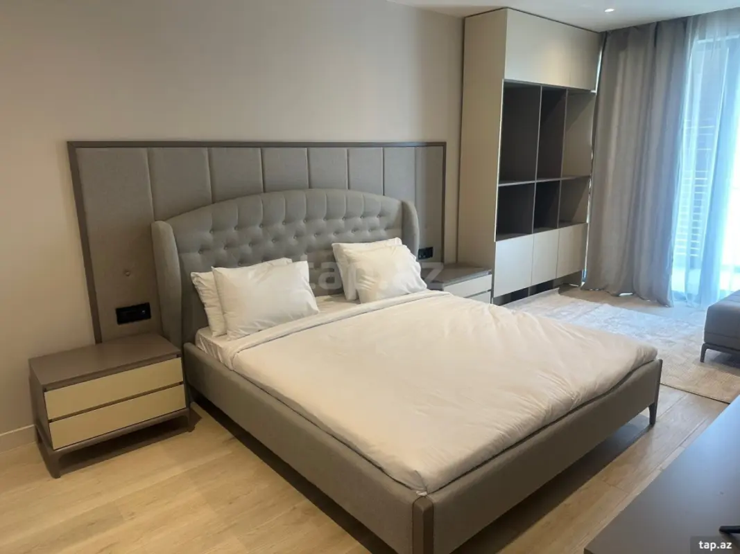 Satılır 2 otaqlı yeni tikili 100 m²