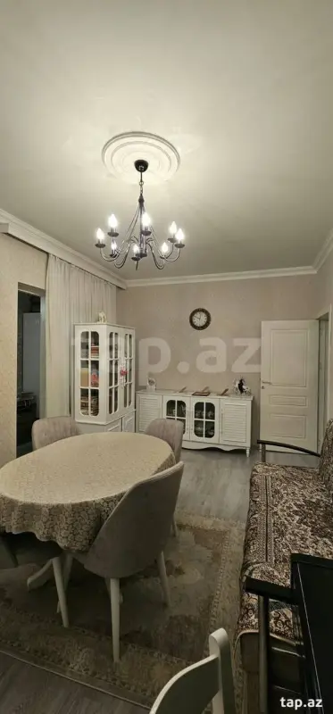 Satılır 2 otaqlı mənzil 70 m²
