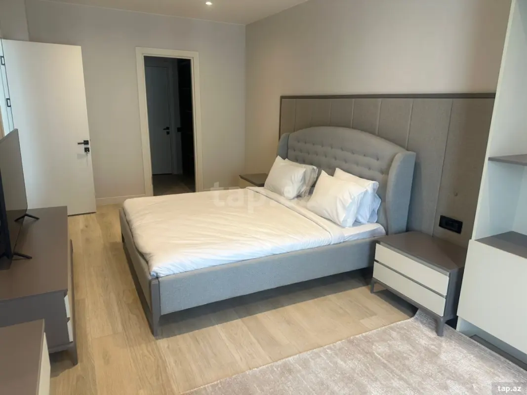 Kirayə verilir 2 otaqlı yeni tikili 100 m²