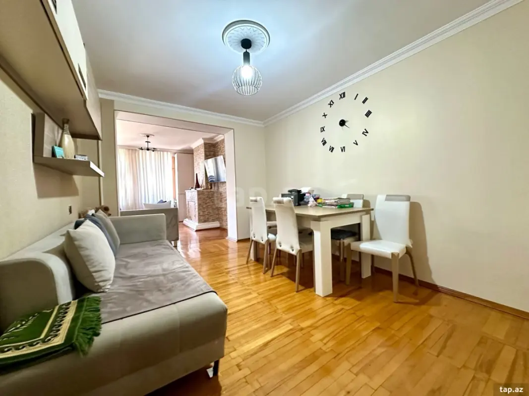 Satılır 4 otaqlı mənzil 90 m²