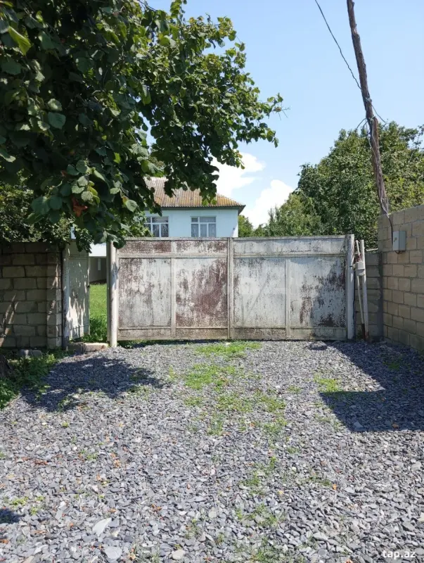 Satılır 3 otaqlı həyət evi 80 m²