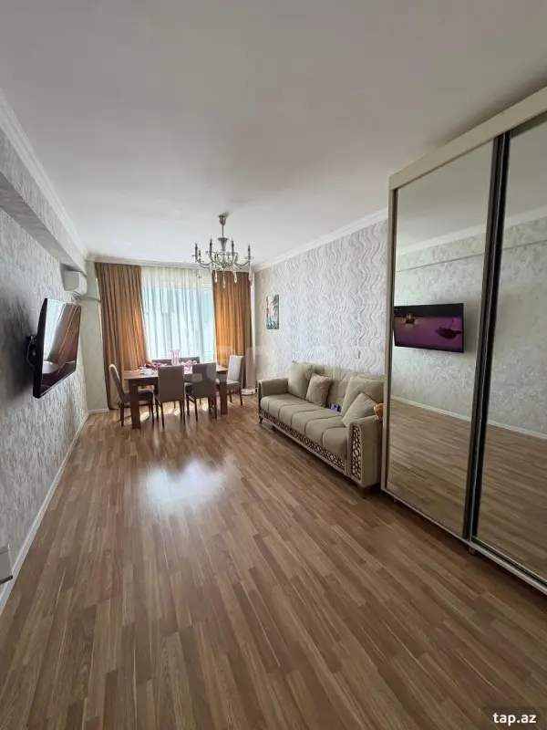 Kirayə verilir 2 otaqlı yeni tikili 65 m²