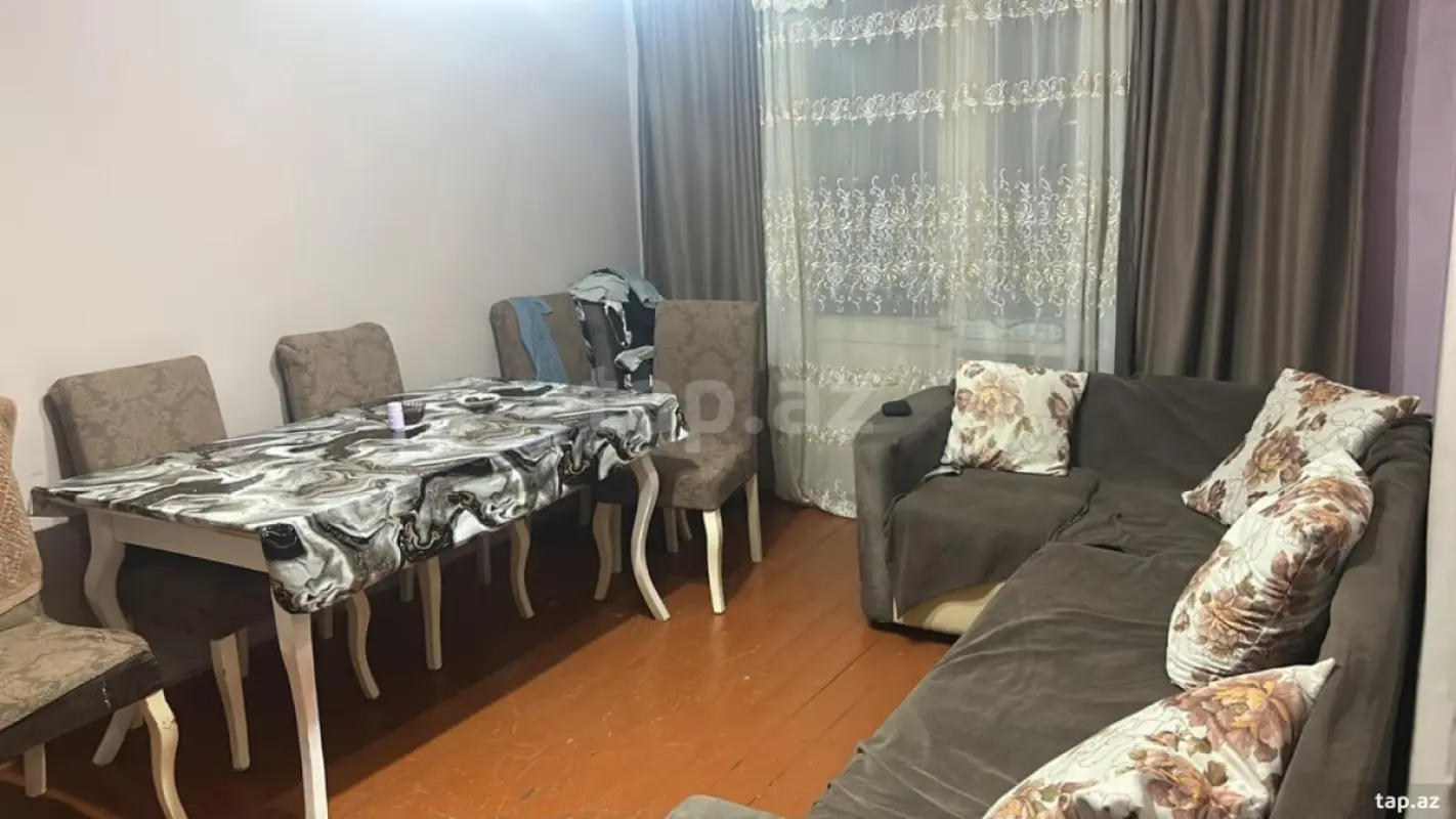 Kirayə verilir 2 otaqlı mənzil 50 m²