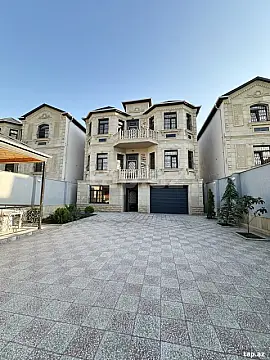 Satılır 6 otaqlı həyət evi 300 m² — Bakı, Qaraçuxur 6 otaq 300.00 m²