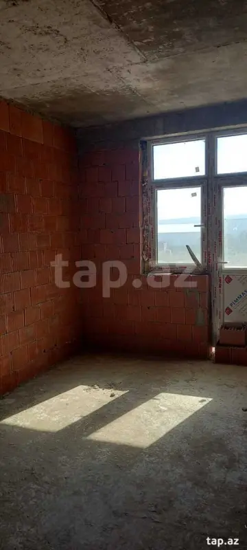 Satılır 2 otaqlı mənzil 70 m²