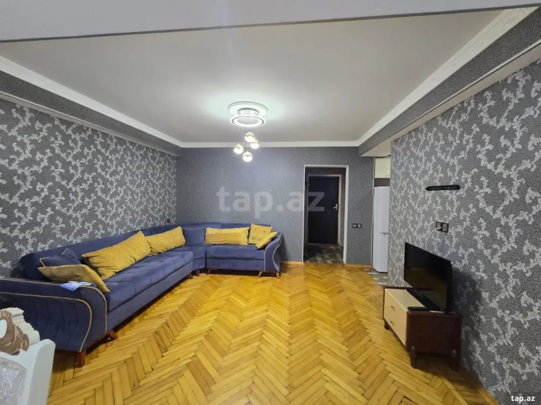 Kirayə verilir 2 otaqlı mənzil 42 m²