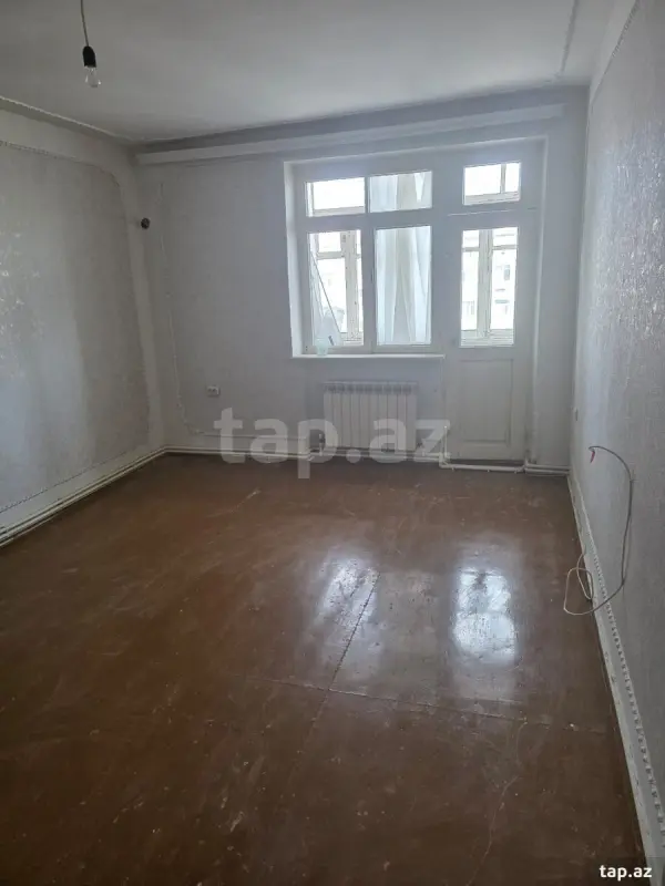 Satılır 2 otaqlı mənzil 80 m²