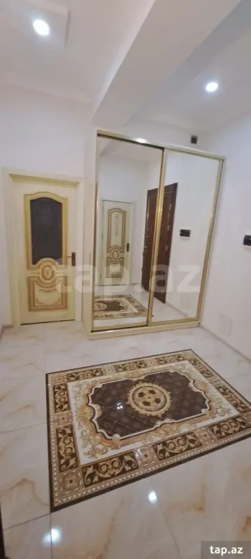 Kirayə verilir 3 otaqlı yeni tikili 90 m²