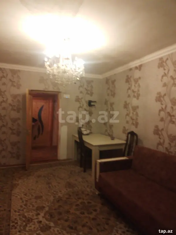 Satılır 5 otaqlı mənzil 100 m²