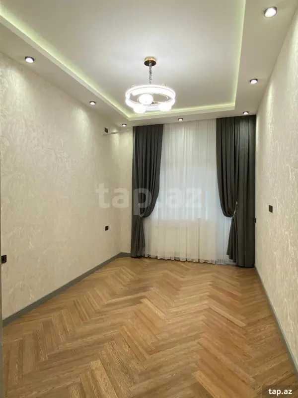 Satılır 2 otaqlı yeni tikili 68 m²