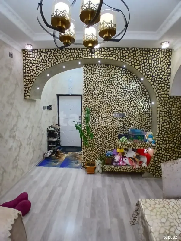 Satılır 2 otaqlı yeni tikili 63 m²
