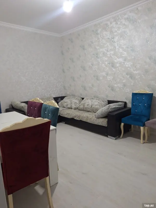 Kirayə verilir 2 otaqlı həyət evi 60 m²