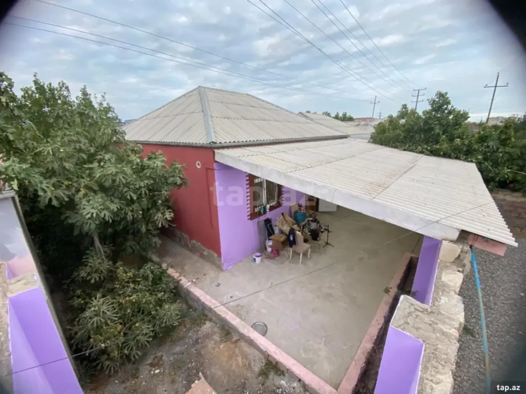 Satılır 2 otaqlı həyət evi 100 m²