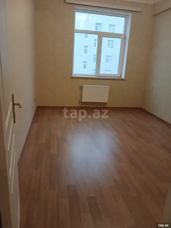 Satılır 3 otaqlı yeni tikili 73 m²