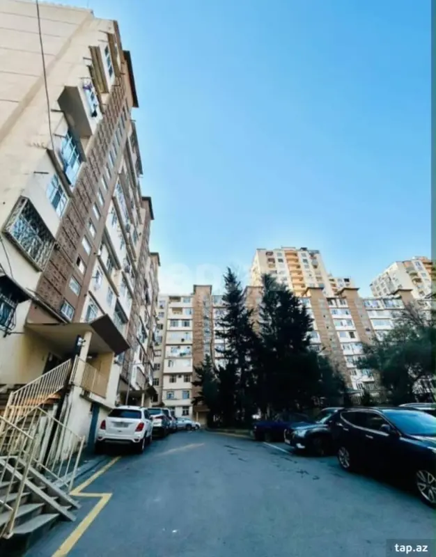 Satılır 1 otaqlı mənzil 38 m²