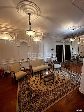 Kirayə verilir 4 otaqlı yeni tikili 230 m² — Bakı 4 otaq 230.00 m²