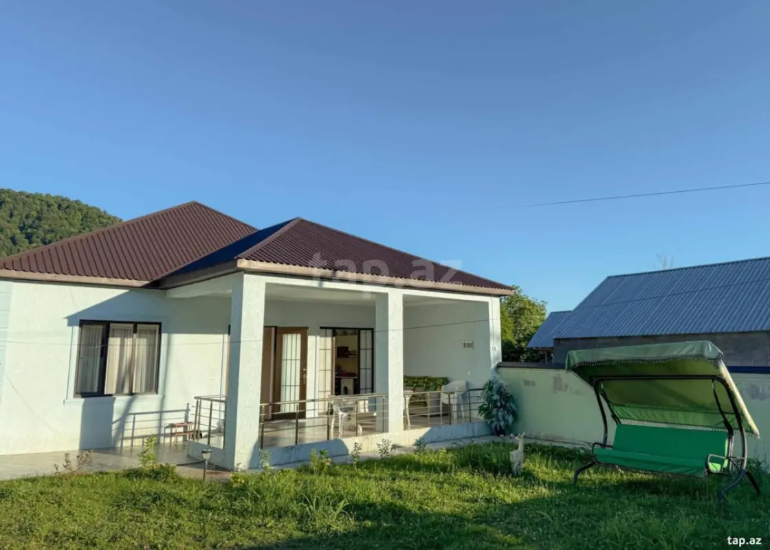Kirayə verilir 4 otaqlı həyət evi 100 m²
