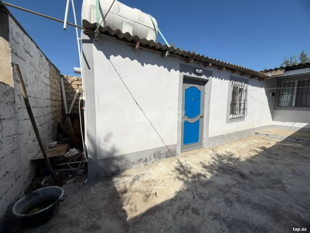 Satılır 2 otaqlı həyət evi 50 m²