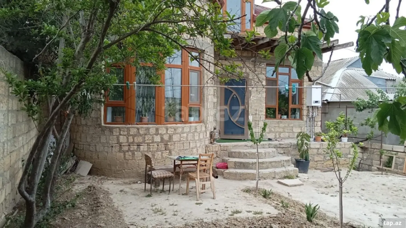 Satılır 3 otaqlı həyət evi 70 m²