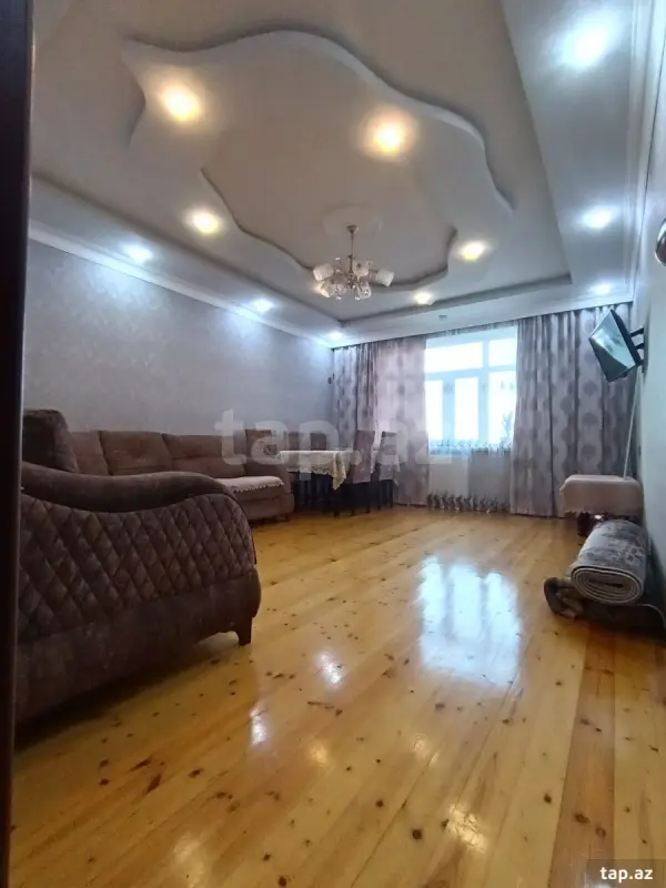 Kirayə verilir 2 otaqlı yeni tikili 60 m²