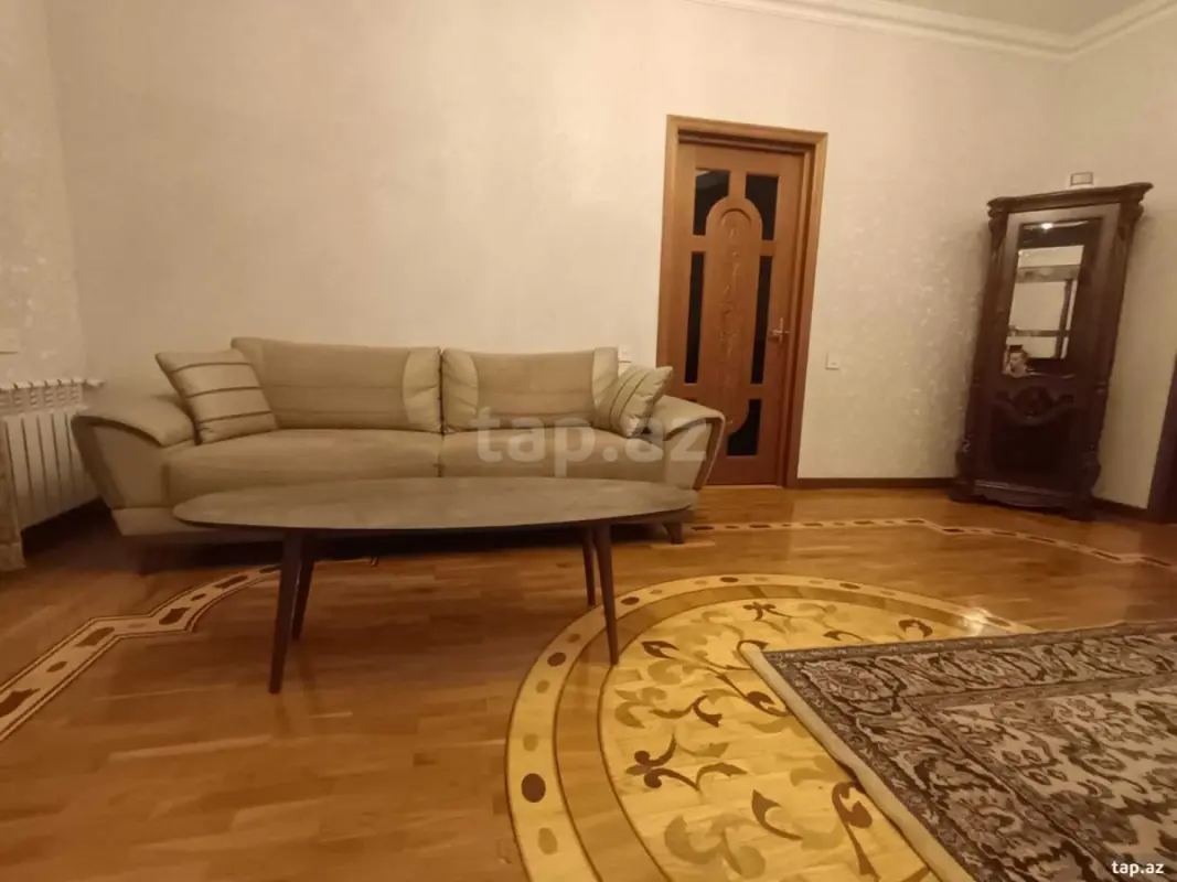 Kirayə verilir 3 otaqlı mənzil 95 m²