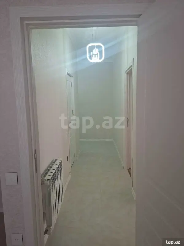 Kirayə verilir 2 otaqlı yeni tikili 93 m²