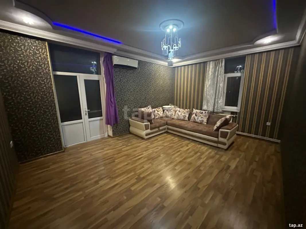 Satılır 2 otaqlı mənzil 56 m²