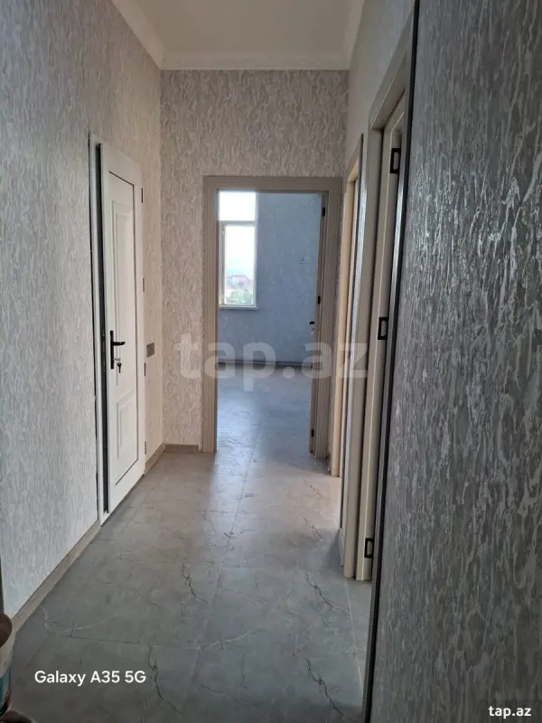 Kirayə verilir 2 otaqlı yeni tikili 64 m²