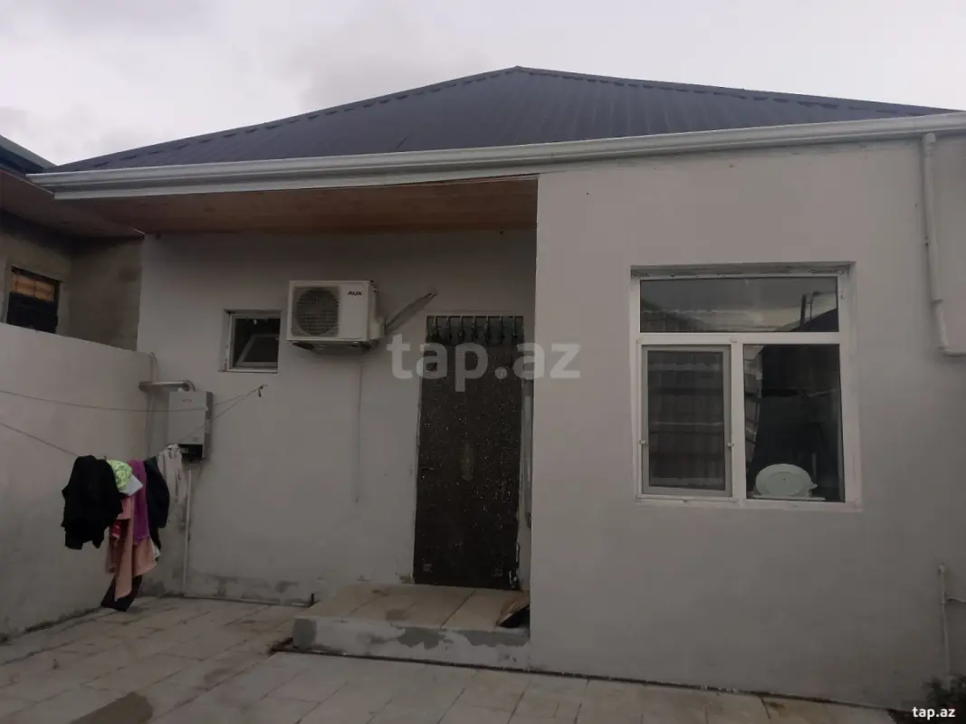 Satılır 2 otaqlı həyət evi 60 m²