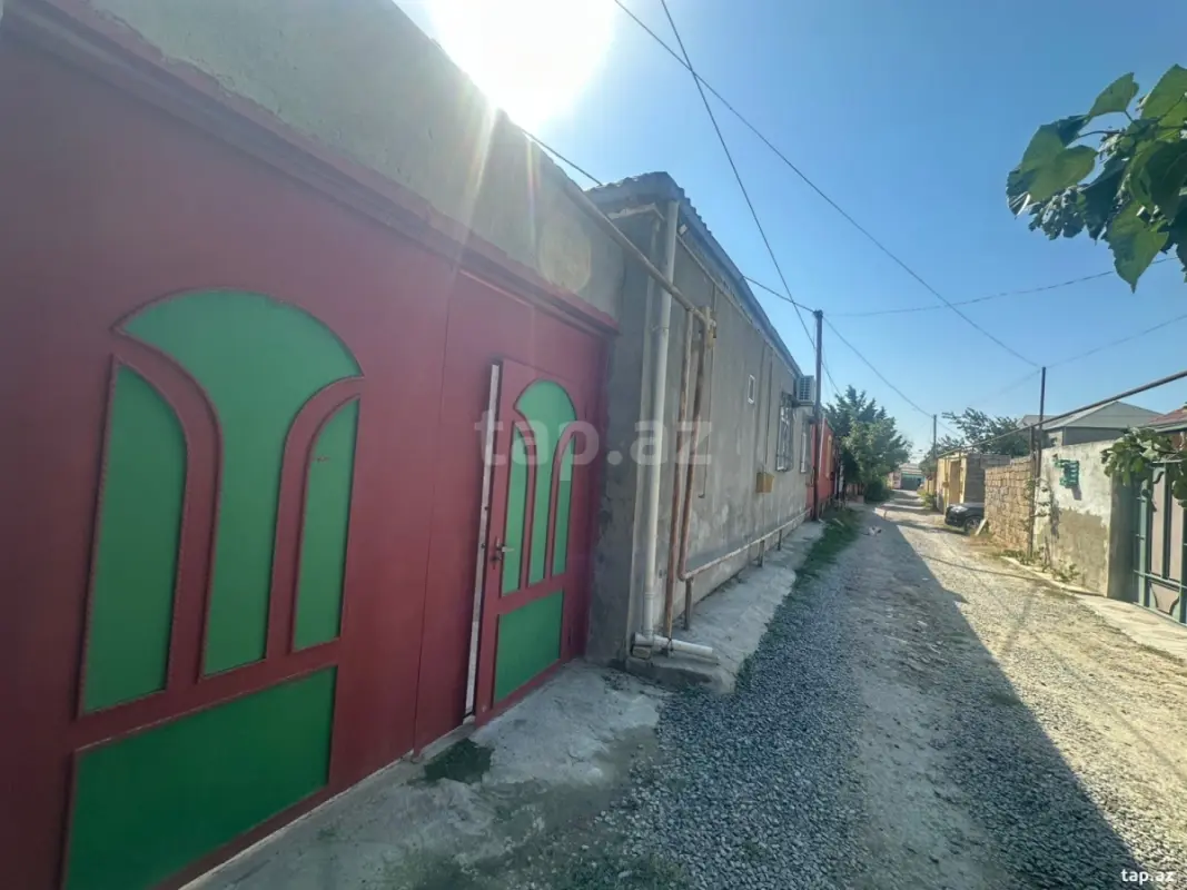 Satılır 3 otaqlı həyət evi 120 m²