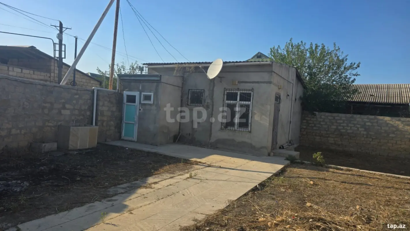 Satılır 2 otaqlı həyət evi 55 m²