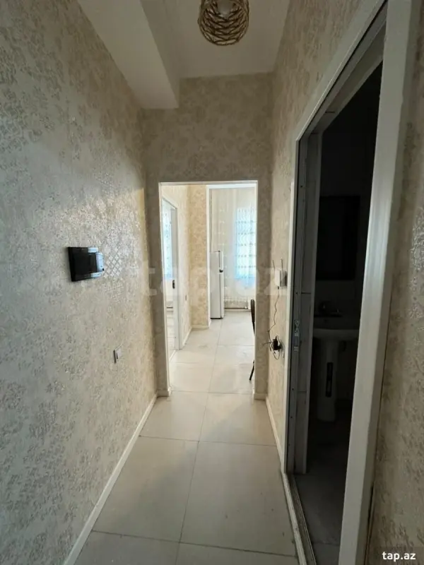Kirayə verilir 2 otaqlı yeni tikili 50 m²