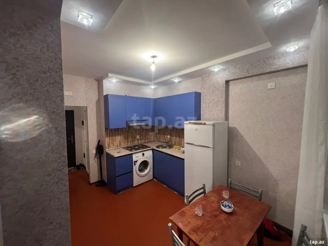 Kirayə verilir 3 otaqlı yeni tikili 35 m²