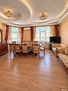 Satılır 4 otaqlı yeni tikili 131 m² — Bakı 4 otaq 131.00 m²