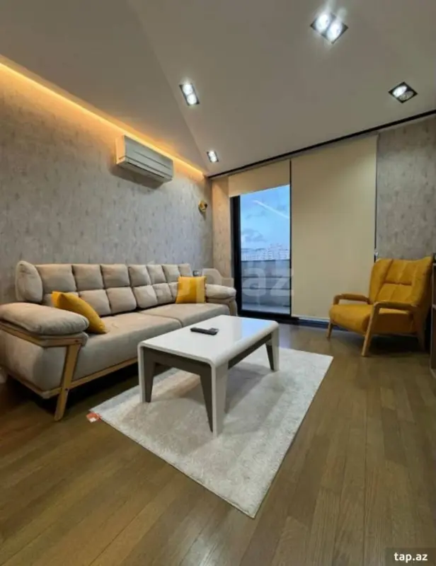 Kirayə verilir 2 otaqlı yeni tikili 60 m²