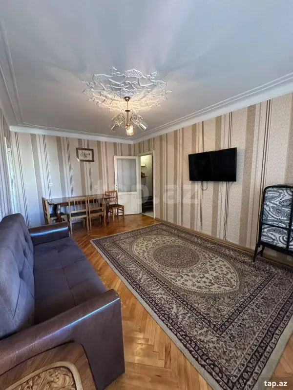 Kirayə verilir 2 otaqlı mənzil 50 m²