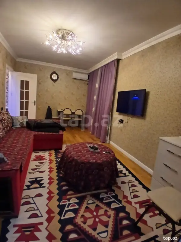 Kirayə verilir 2 otaqlı mənzil 45 m²