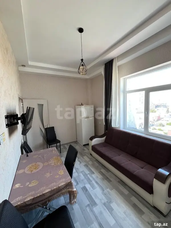 Kirayə verilir 2 otaqlı yeni tikili 50 m²