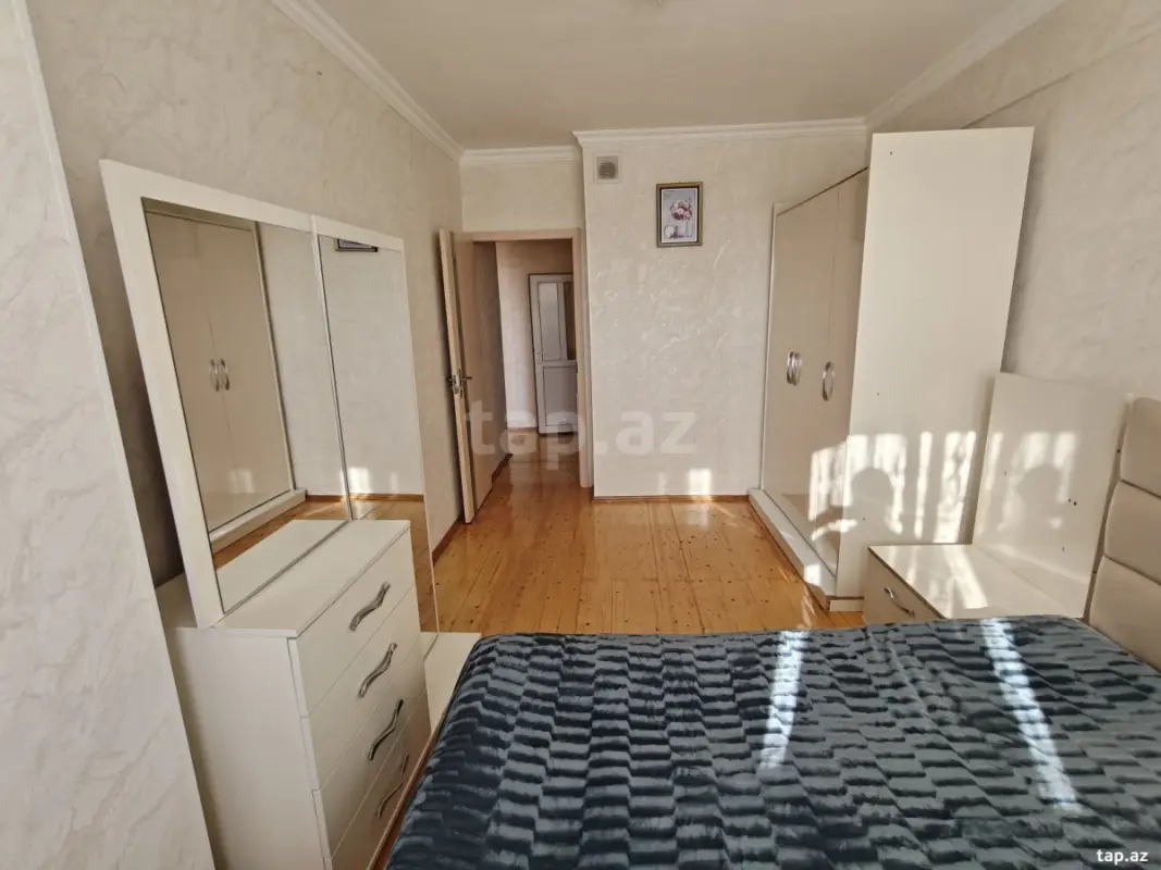 Kirayə verilir 2 otaqlı yeni tikili 60 m²