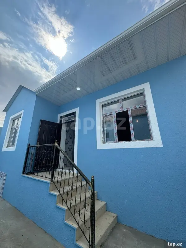Satılır 3 otaqlı həyət evi 67 m²