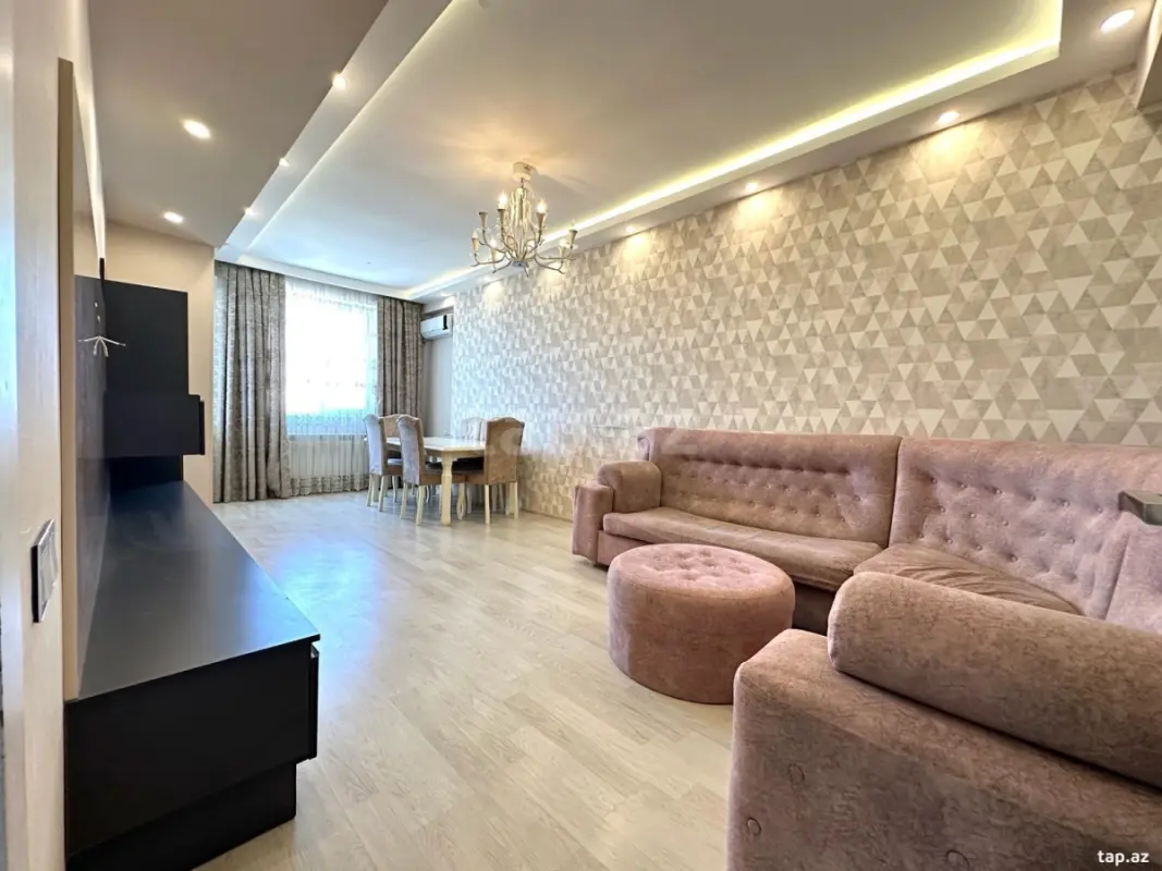 Satılır 3 otaqlı yeni tikili 97 m²