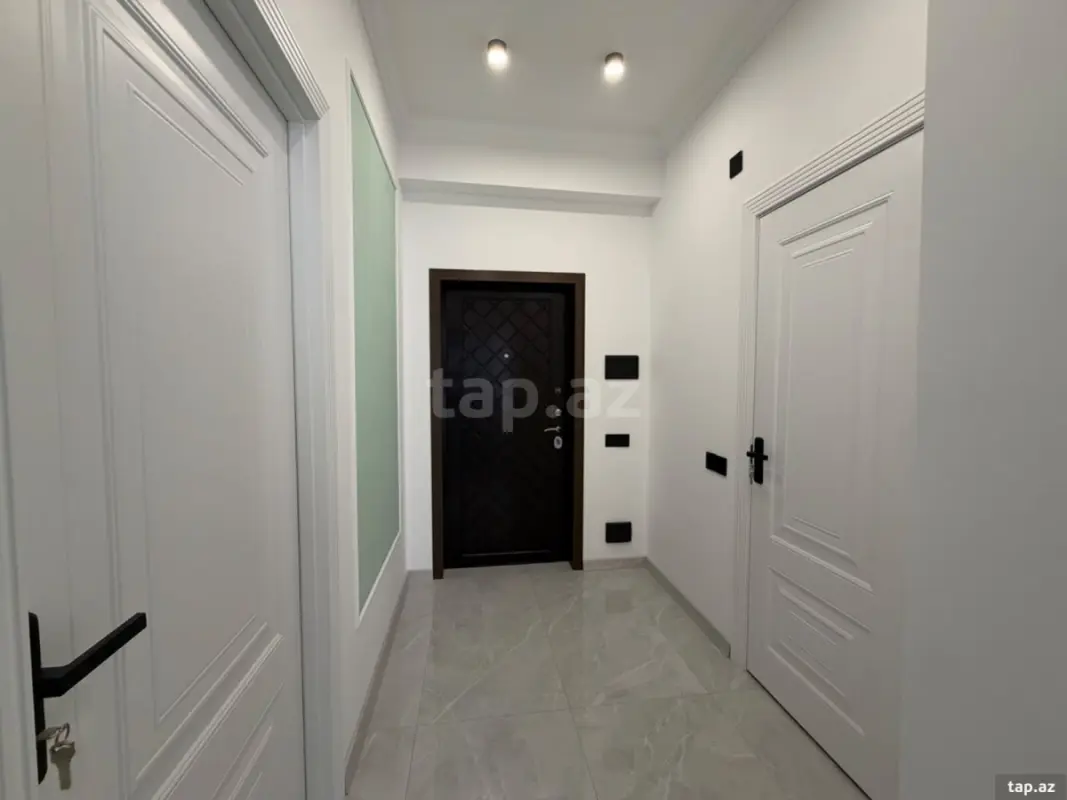 Satılır 2 otaqlı yeni tikili 57 m²