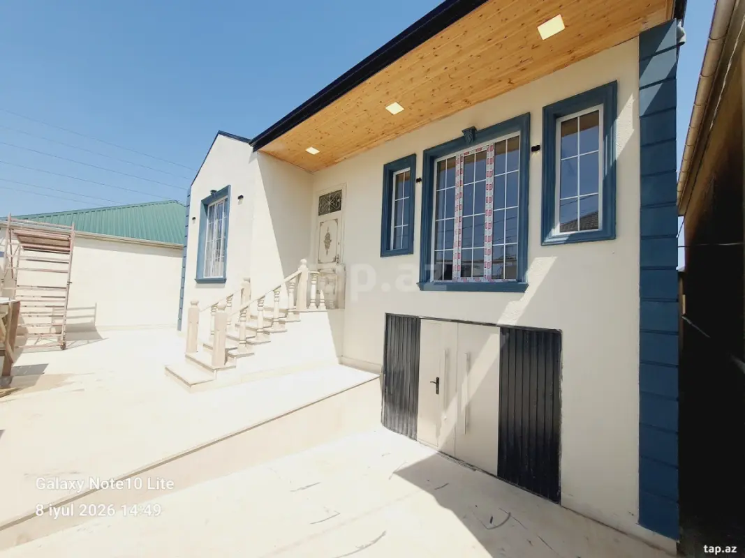 Satılır 4 otaqlı həyət evi 130 m²