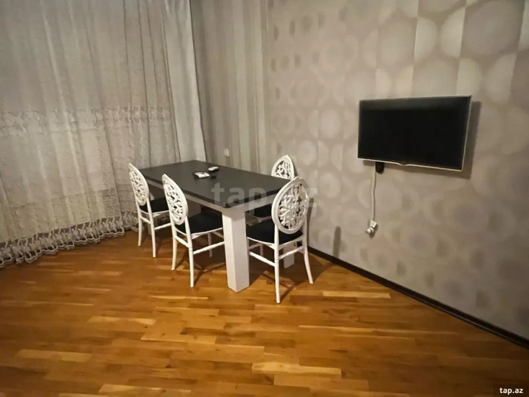 Kirayə verilir 2 otaqlı yeni tikili 50 m²