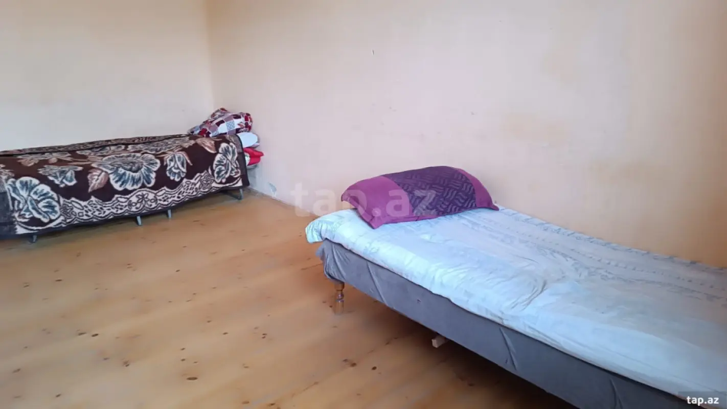 Satılır 2 otaqlı həyət evi 70 m²