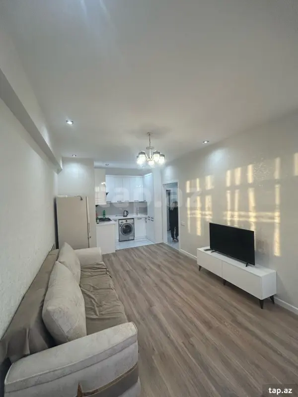 Kirayə verilir 2 otaqlı yeni tikili 40 m²