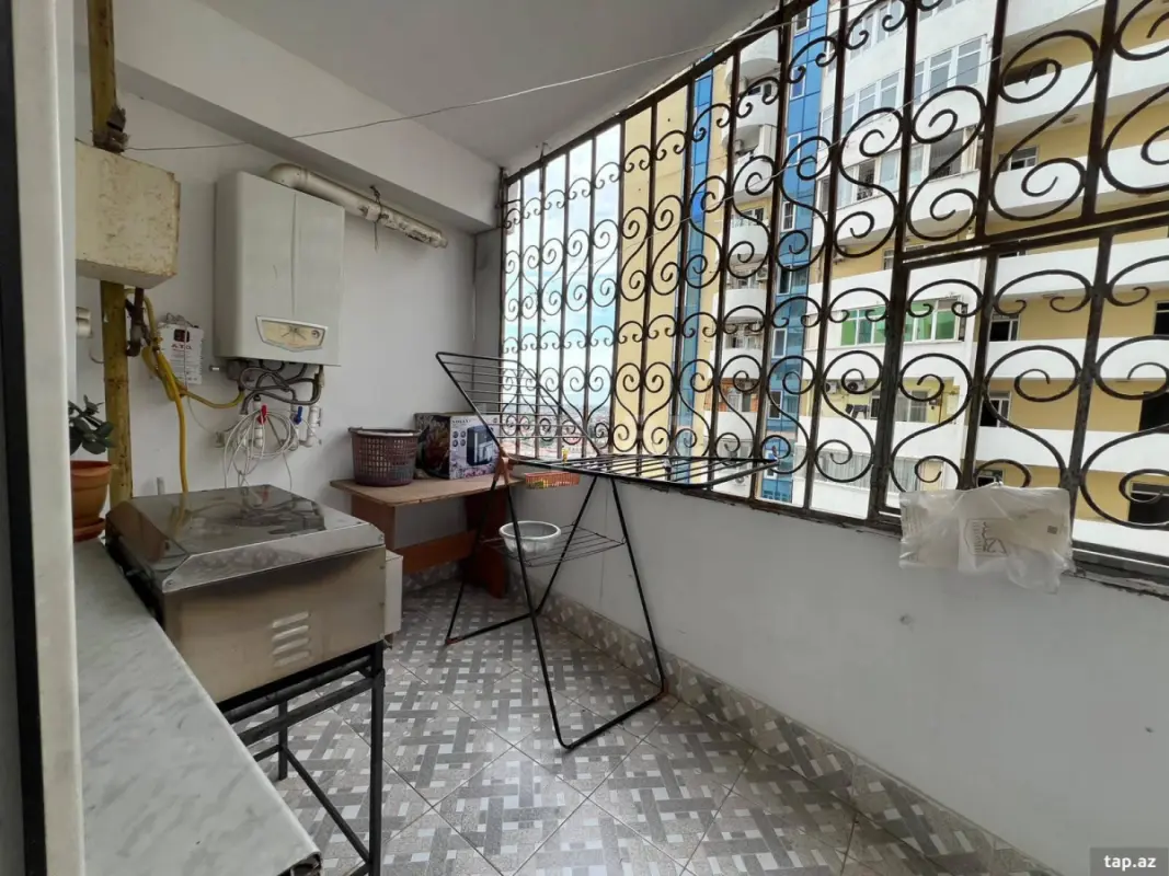 Satılır 3 otaqlı yeni tikili 82 m²