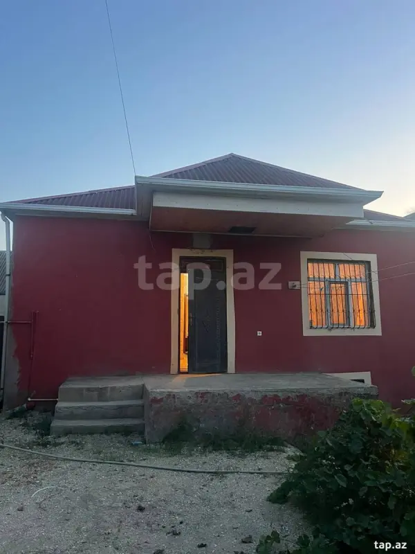 Satılır 4 otaqlı həyət evi 110 m²